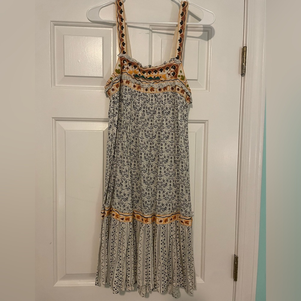FREE PEOPLE DRESS SIZE SMALL